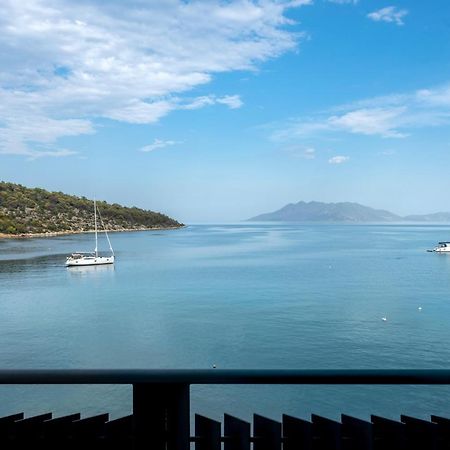 Binji Hotel Epidaurus Exteriör bild