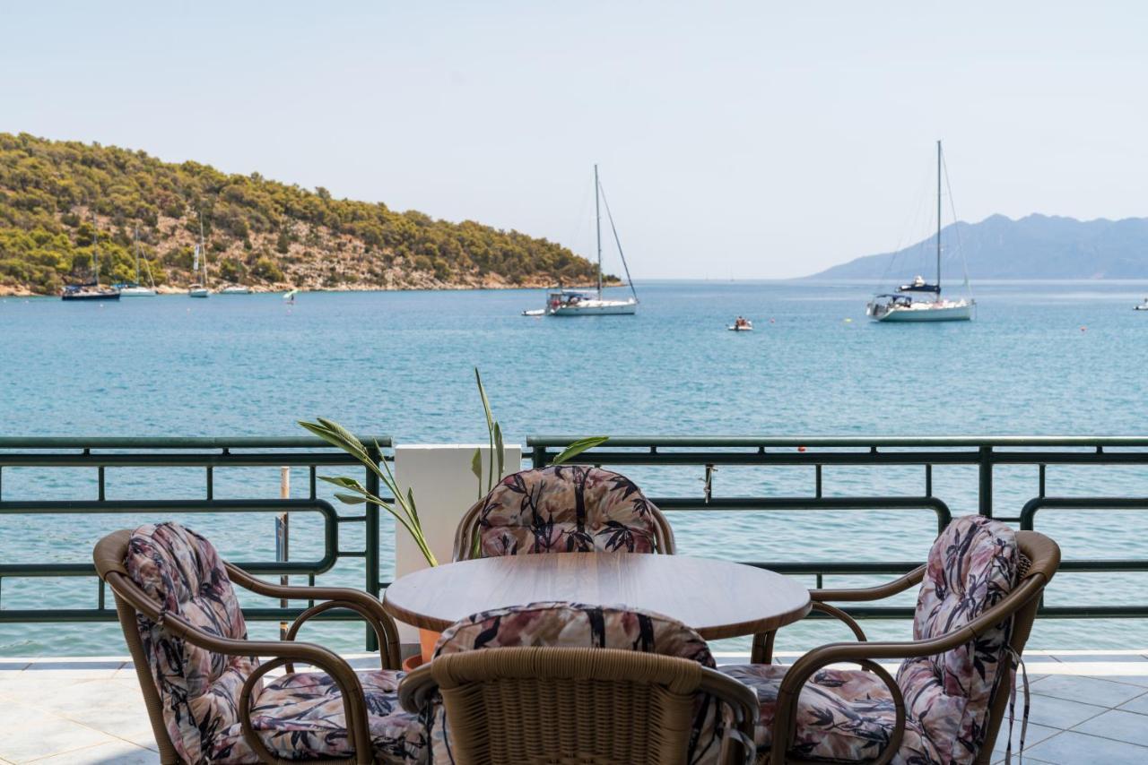 Binji Hotel Epidaurus Exteriör bild